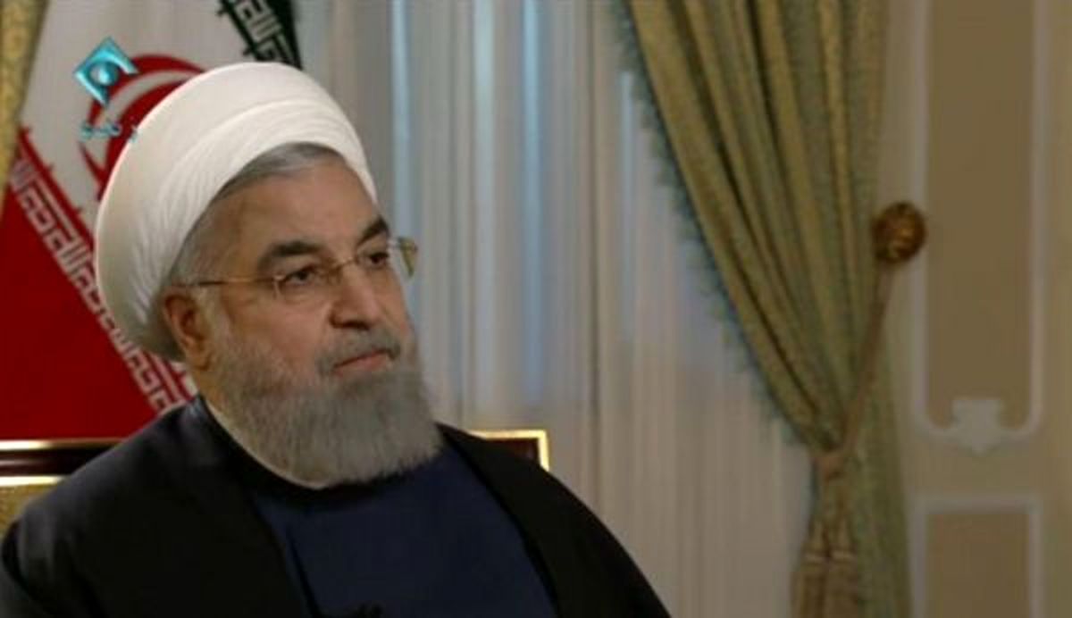 چرا روحانی در ماشین ضدگلوله به میان مردم کرمانشاه رفت؟/ پاسخ رئیس‌جمهور