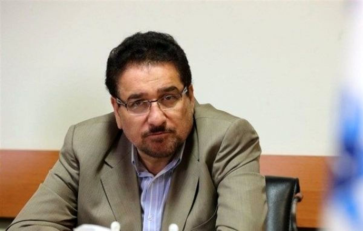 فعالیت اقتصادی نهادهای نظامی هزینه بسیاری برای نظام دارد