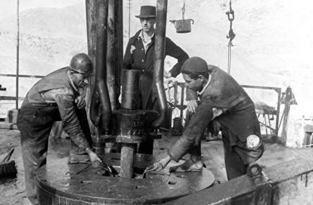 اسناد طرح انگلیس برای حمله به تاسیسات نفتی خاورمیانه منتشر شد