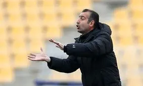 واکنش کمالوند به درخواست استقلالی‌ها برای لغو بازی