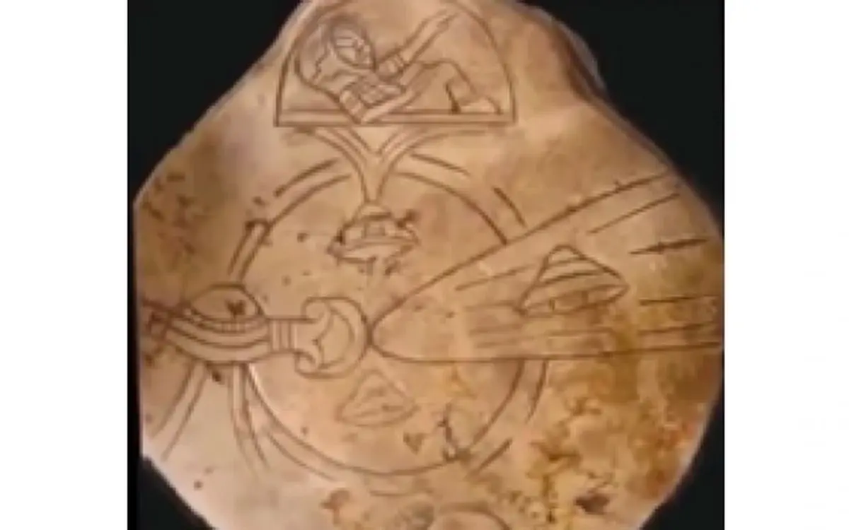 کشف مجسمه های موجودات فرازمینی + تصاویر