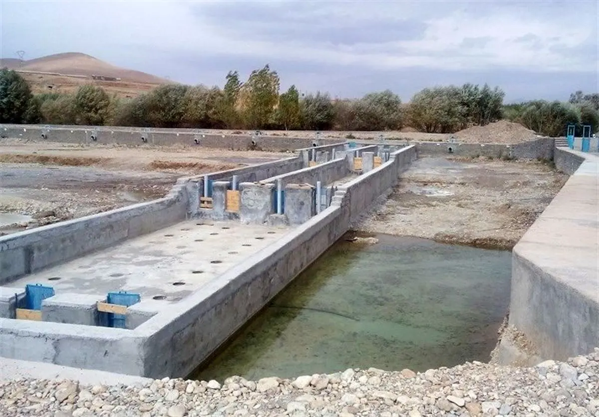 ۷۰ درصد از مجتمع پرورش میگو چوئبده آبادان راکد است