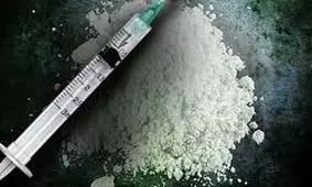 کشف 5 کیلوگرم هروئین و دستگیری 2 سوداگر مرگ