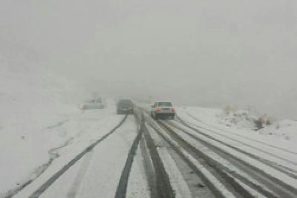 برف جان یک نفر را در تهران گرفت