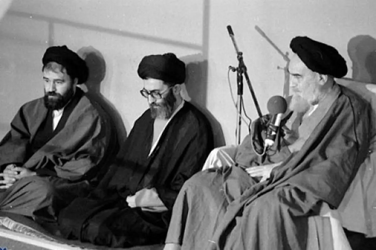 روایت آشنایی رهبر معظم انقلاب با امام خمینی(ره) +فیلم