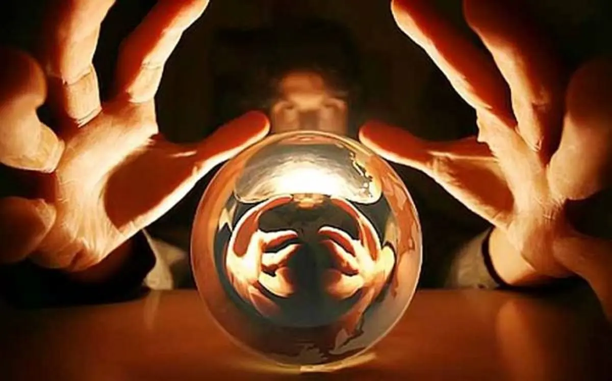 بازار داغ حاشیه‌ها در مواقع بحرانی/از ظهور دلالان پیشگو تا مرده‌ یابان لاکچری!