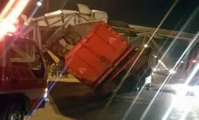 تعداد کشته شدگان حادثه سقوط پل عابر پیاده در پاکدشت به 3 نفر رسید