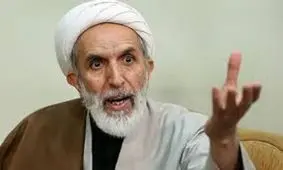 طائب: جای موسوی و کروبی خوب است