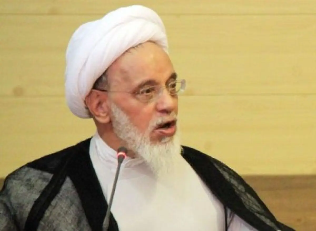 هاشم‌زاده‌هریسی:قرار نبود نرده های نمازجمعه دائمی باشد