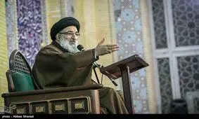 فضای مجازی سبب فاصله انداختن بین نسل امروز و آرمان‌های انقلابی می‌شود
