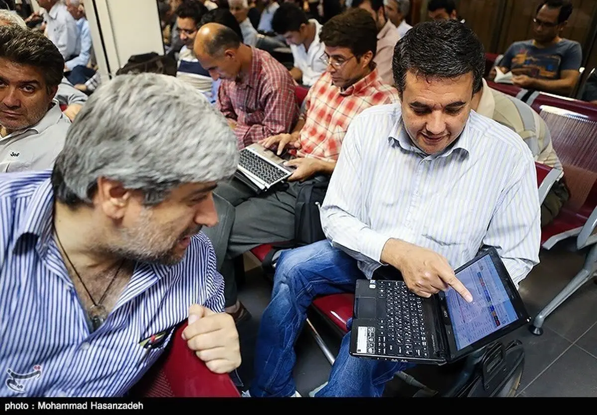 بازگشت دوباره شاخص بورس به ارتفاع ۹۸ هزار واحد