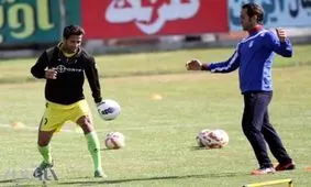 مسعود شجاعی: علی کریمی وجدان بیدار فوتبال ایران است/ حمایت از ما گناه نیست