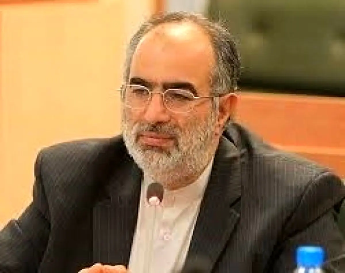 عبور از روحانی به عبور از نظام متصل می‌شود