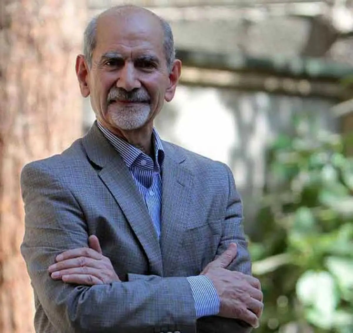 توسلی: امام گفت دولت مهندس بازرگان دولت امام زمان است/ شاه، مردم را رعیت فرض می‌کرد