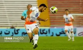 سایپا ۴ - ذوب آهن ۲/ دایی راه قهرمانی زودهنگام پرسپولیس را باز کرد
