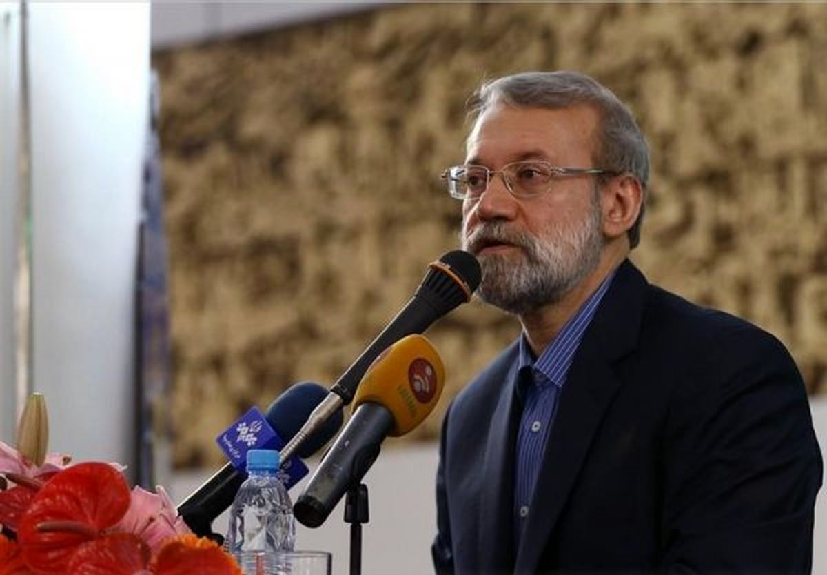 انتقاد علی لاریجانی از اختلاف افکنان/آنها خائن به ملت و انقلاب هستند
