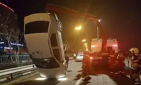 واژگونی L۹۰ در بزرگراه شهید خرازی + تصاویر