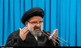 دعواهای رسانه‌ای مسئولان به مصلحت انقلاب نیست/ تلاش دشمن برای دو قطبی کردن جامعه