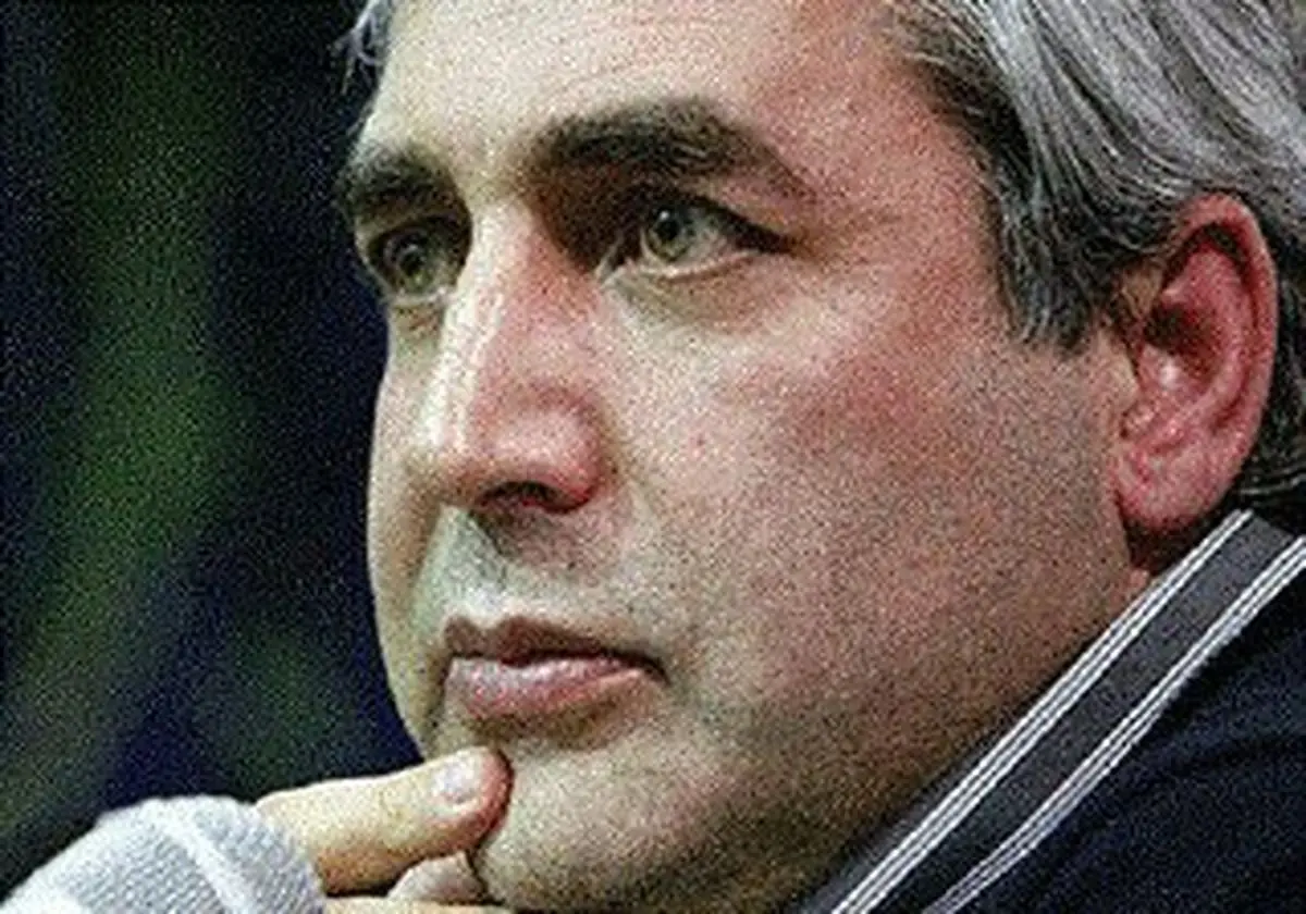 حاتمی کیا: لهجه فیلمساز ما بعد از حضور در جشنواره خارجی تغییر می‌کند/ همه فکر می‌کردند "به رنگ ارغوان" برای وزارت اطلاعات است