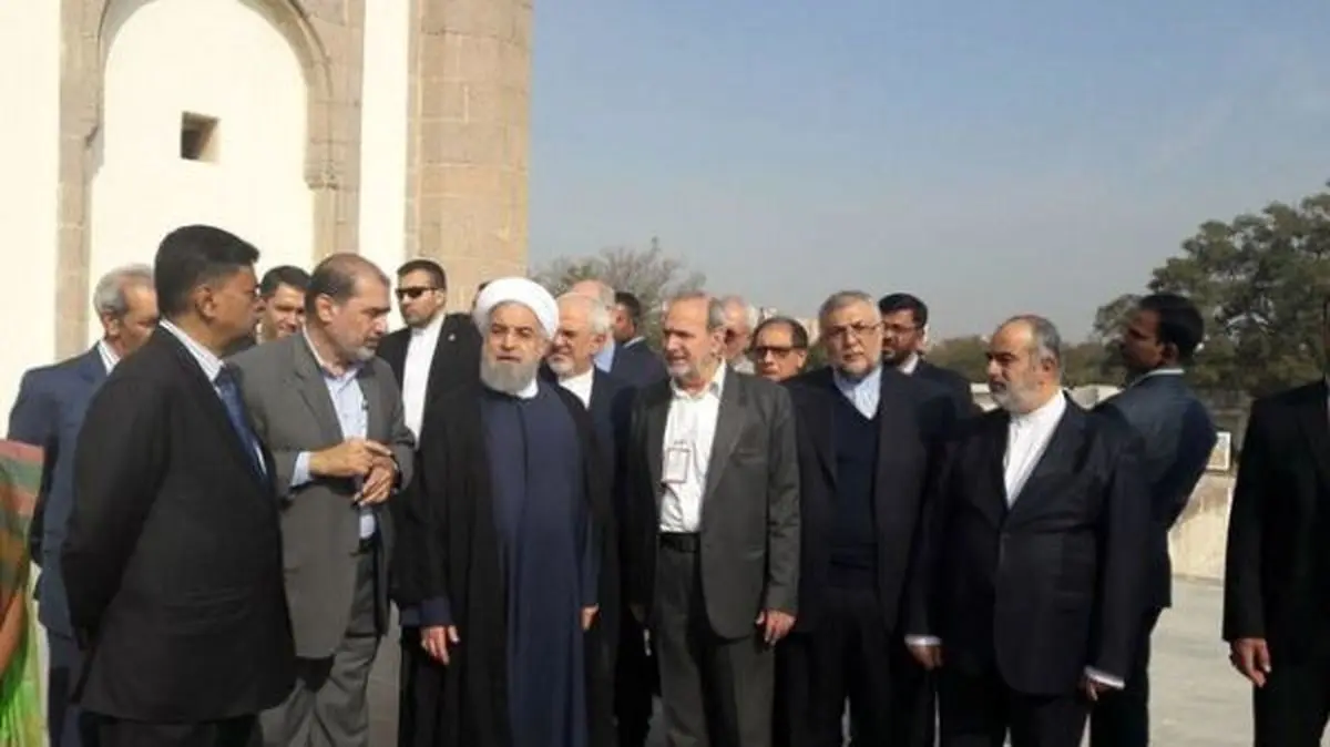 روحانی از آثار تاریخی قطب شاهیان در حیدرآباد هندوستان بازديد كرد