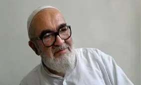 حصر آیت‌الله منتظری از لحاظ قانونی و شرعی مبنایی نداشت