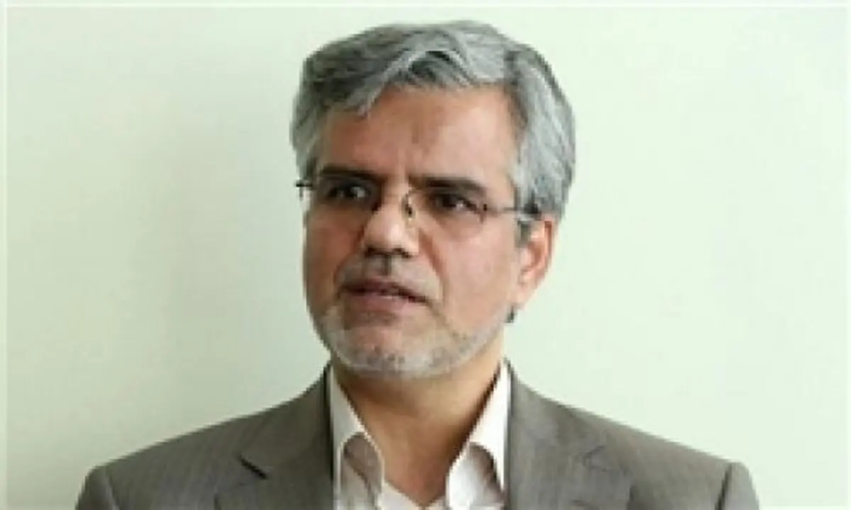محمود صادقی: بی‌مدیریتی سبب افزایش لجام گسیخته نرخ ارز شده است/ عده‌ای می‌گویند این افزایش عمدی است