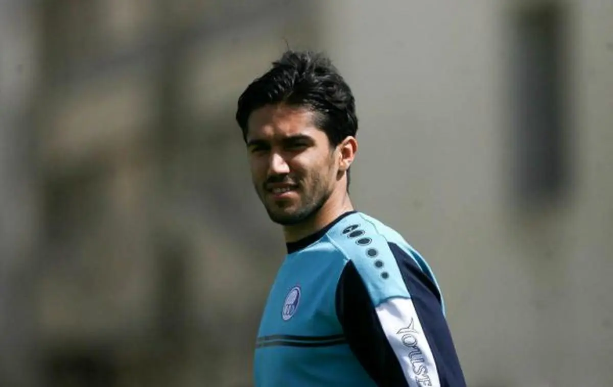 دروازه‌بان استقلال دربی را از دست داد