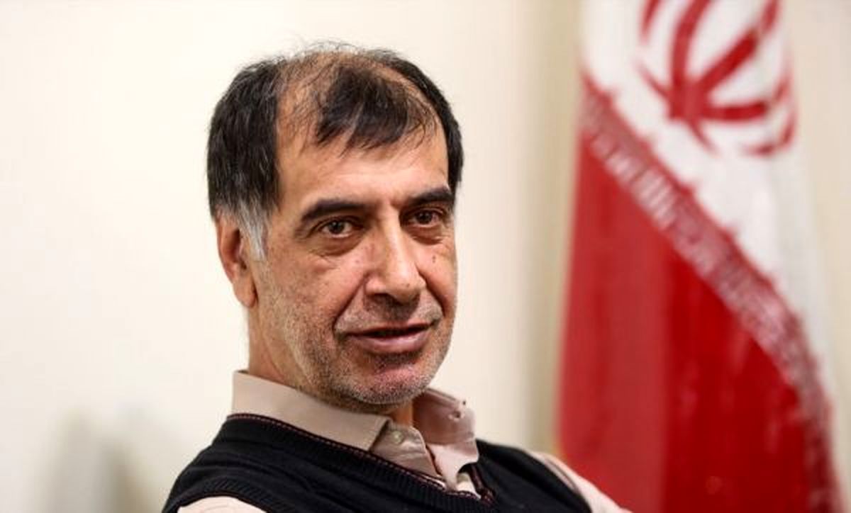 باهنر: مقامات قضایی گفتهاند احمدی نژاد به اندازه کافی جرم مرتکب، ولی شرایط برخورد باید فراهم شود / حرکات او دارد تند می شود