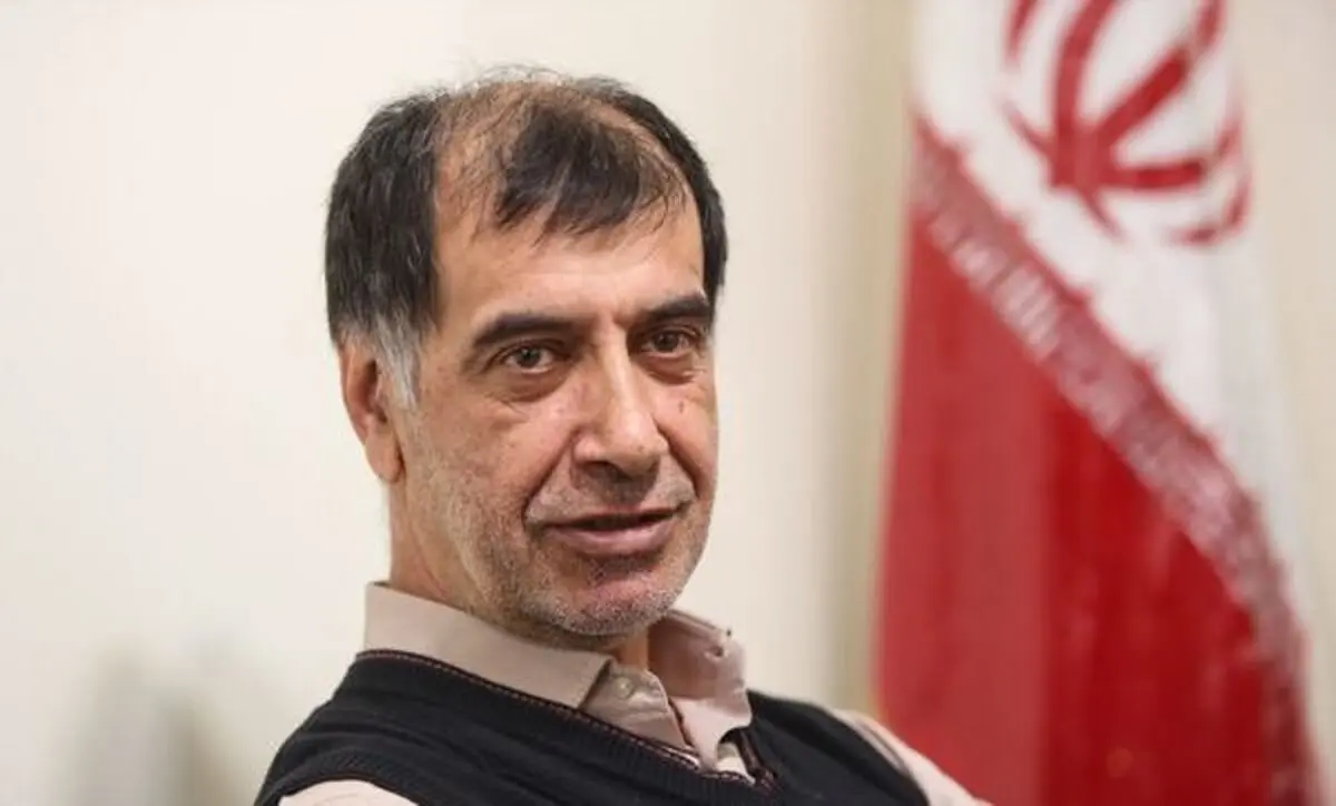 باهنر: مقامات قضایی گفته‌اند احمدی نژاد به اندازه کافی جرم مرتکب، ولی شرایط برخورد باید فراهم شود / حرکات او دارد تند می شود