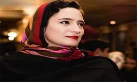 تصویری از نگار جواهریان در خانه هنر یزد