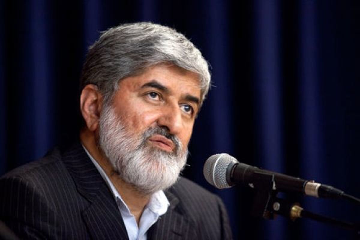 مطهری درباره دختران انقلاب اعلام نظر کرد/ زنان ایرانی این افراد را همراهی نمیکنند