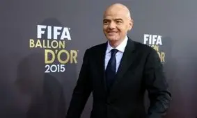 رئیس فیفا و فان باستن مقابل دایی، مهدوی‌کیا و باقری