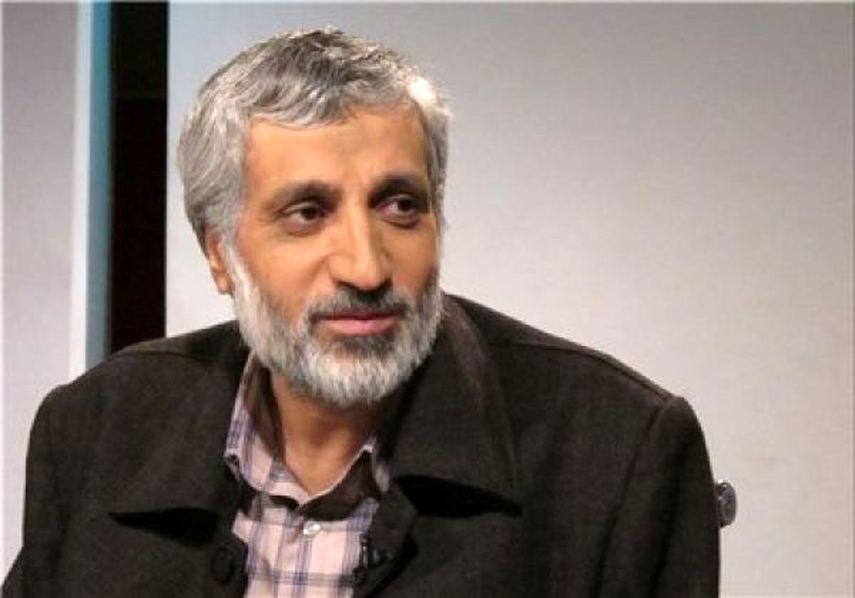 انتقاد ابراهیم فیاض از احمدینژاد/وی اولین کسی بود که در سال 88 مخفی شد