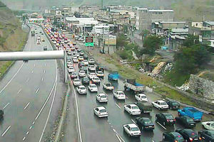 ترافیک شدید در آزاد راه تهران- کرج و کرج ـ قزوین