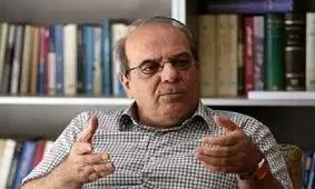 احمدی‌نژاد به سیم آخر زده است و به صورت انتحاری عمل می‌کند