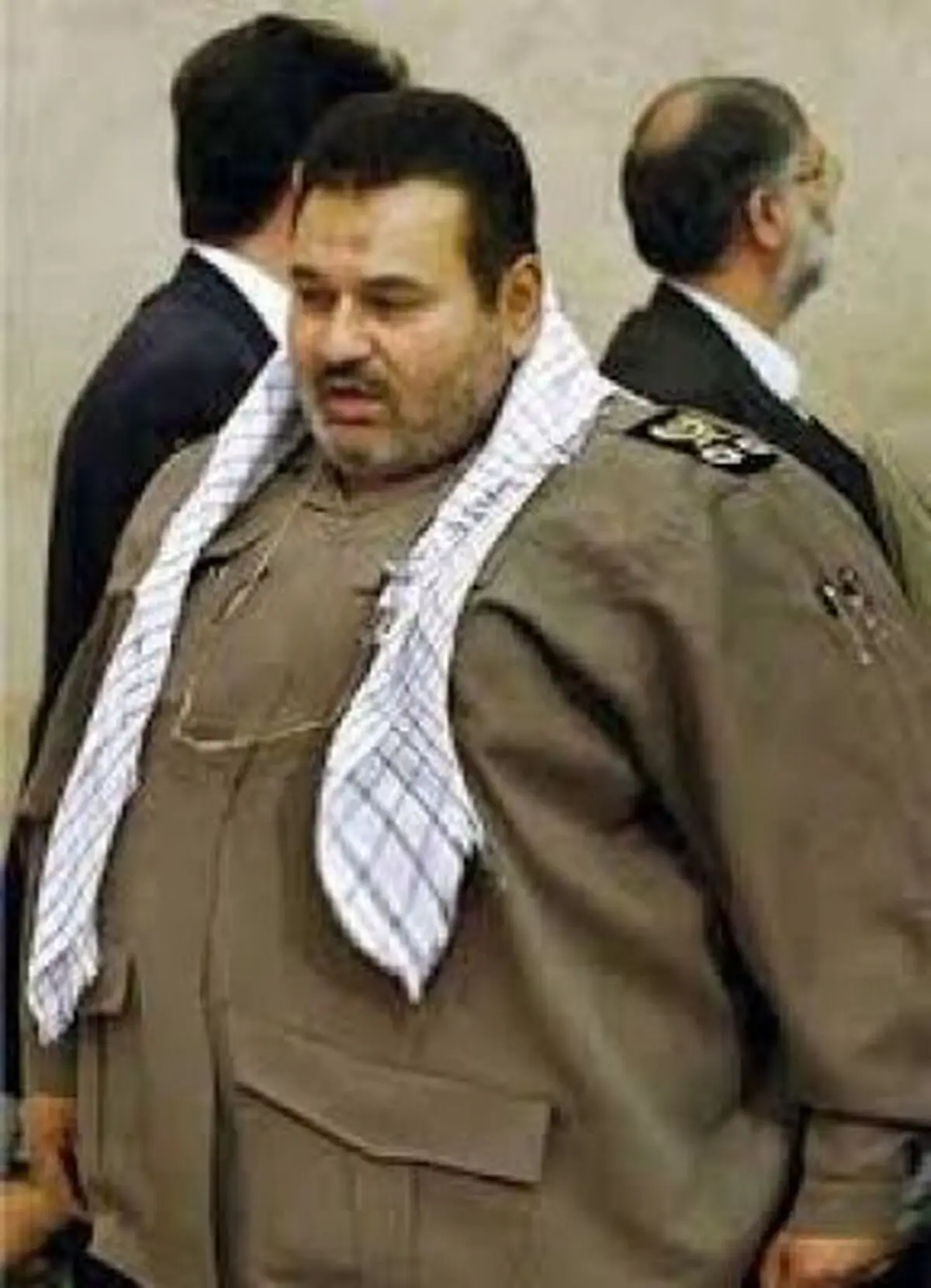 سرلشکر فیروزآبادی: از باطن احمدی‌نژاد خبر نداشتم