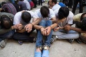 دستگیری ۲۴۱ نفر از اراذل و اوباش تهران