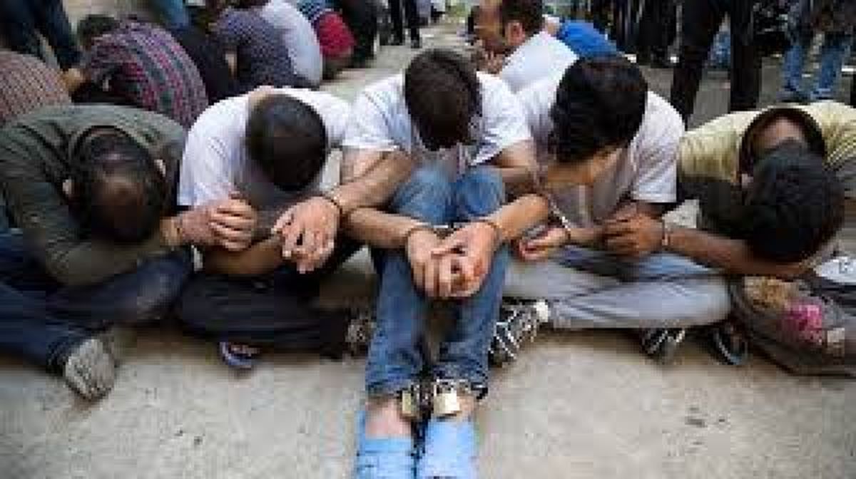 دستگیری ۲۴۱ نفر از اراذل و اوباش تهران