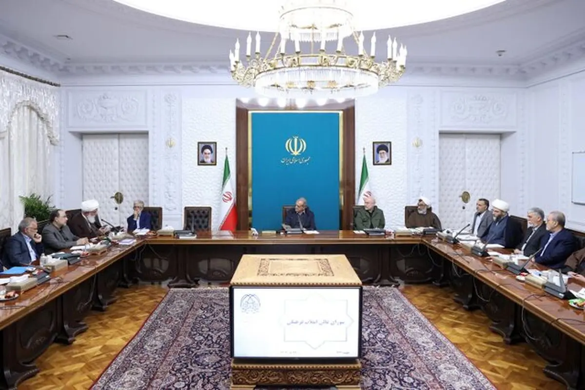 موافقت ضمنی پزشکیان برای اجرای قوانین عفاف و حجاب؟