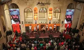 تجمع در اداره ارشاد بوشهر برای مجوز فستیوال کوچه و توئیت حمایتی رشید پور/ویدیو