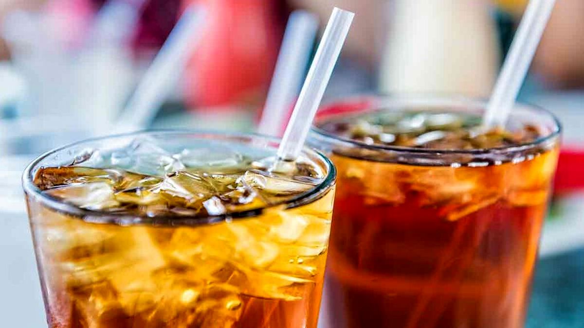 نوشیدنی شیرین جریان خون را در مردان کاهش میدهد