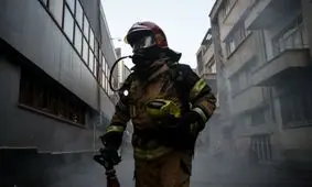 آتش سوزی گسترده در قرچک/یک نفر مصدوم و ۲ نفر محبوس شدند