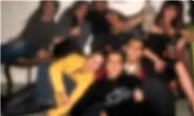 دستگیری 50 نفر در پارتی مختلط در لواسان/ 400 بطری مشروبات الکلی کشف شد