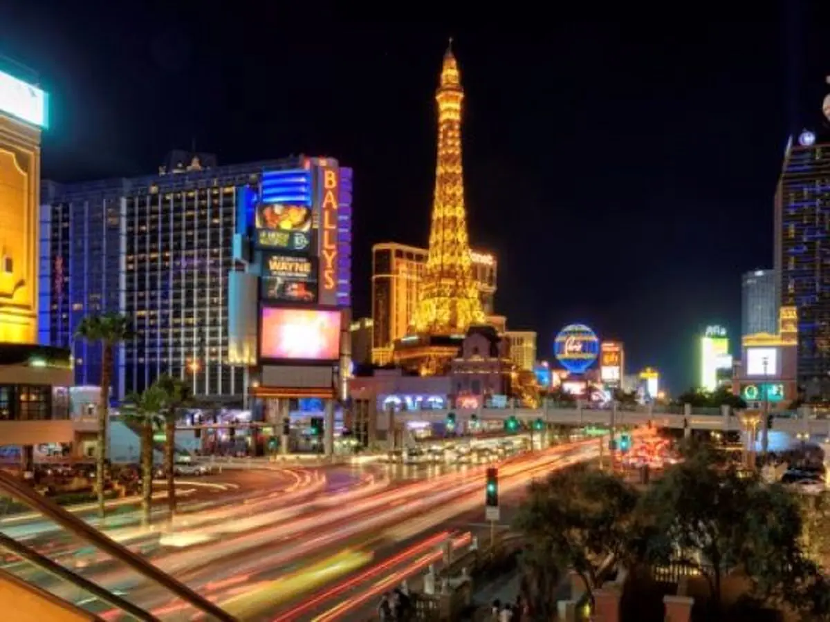 مشهورترین خیابان‌های جهان کدامند؟