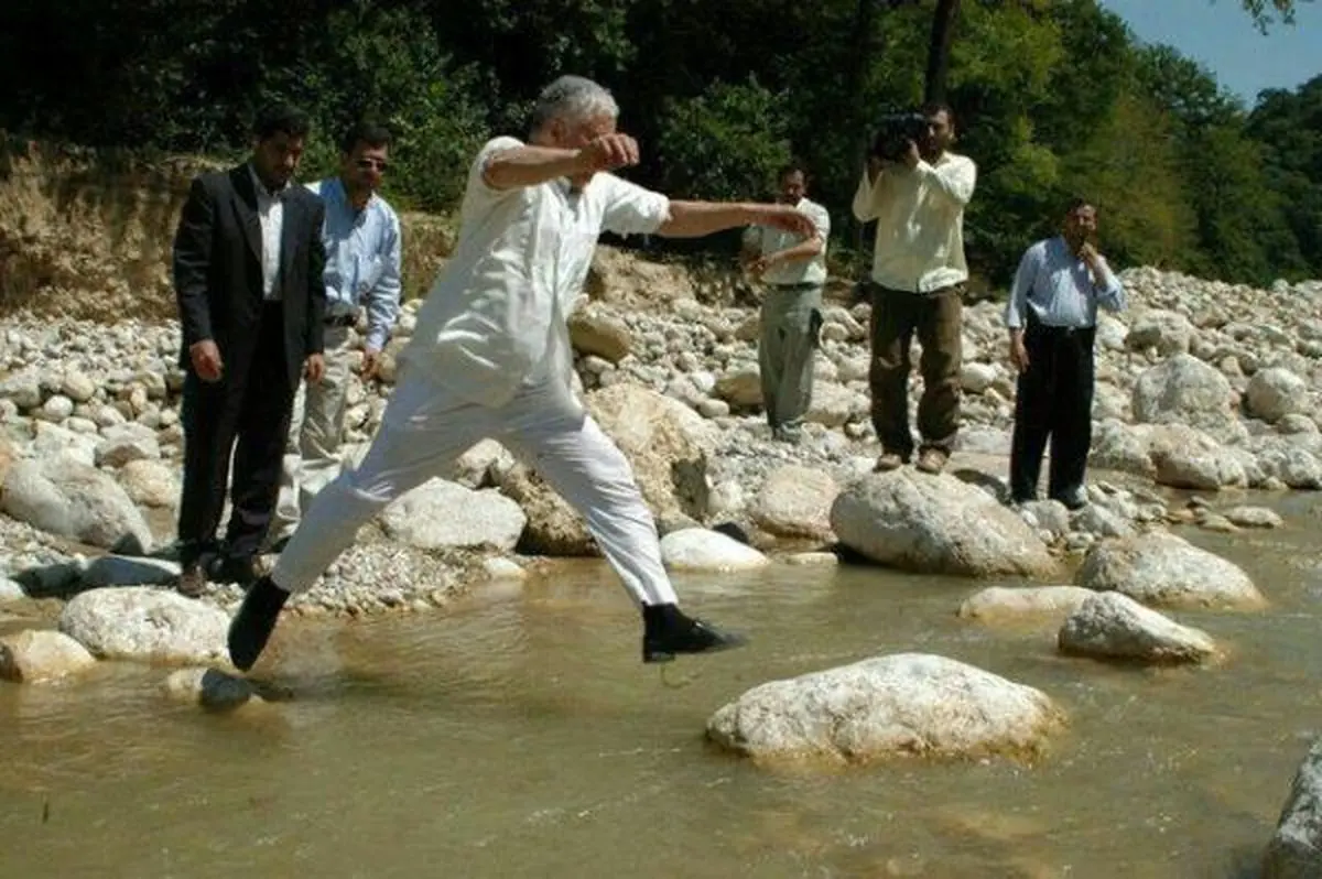 عکسی کمتر دیده شده از مرحوم آیت‌الله هاشمی رفسنجانی