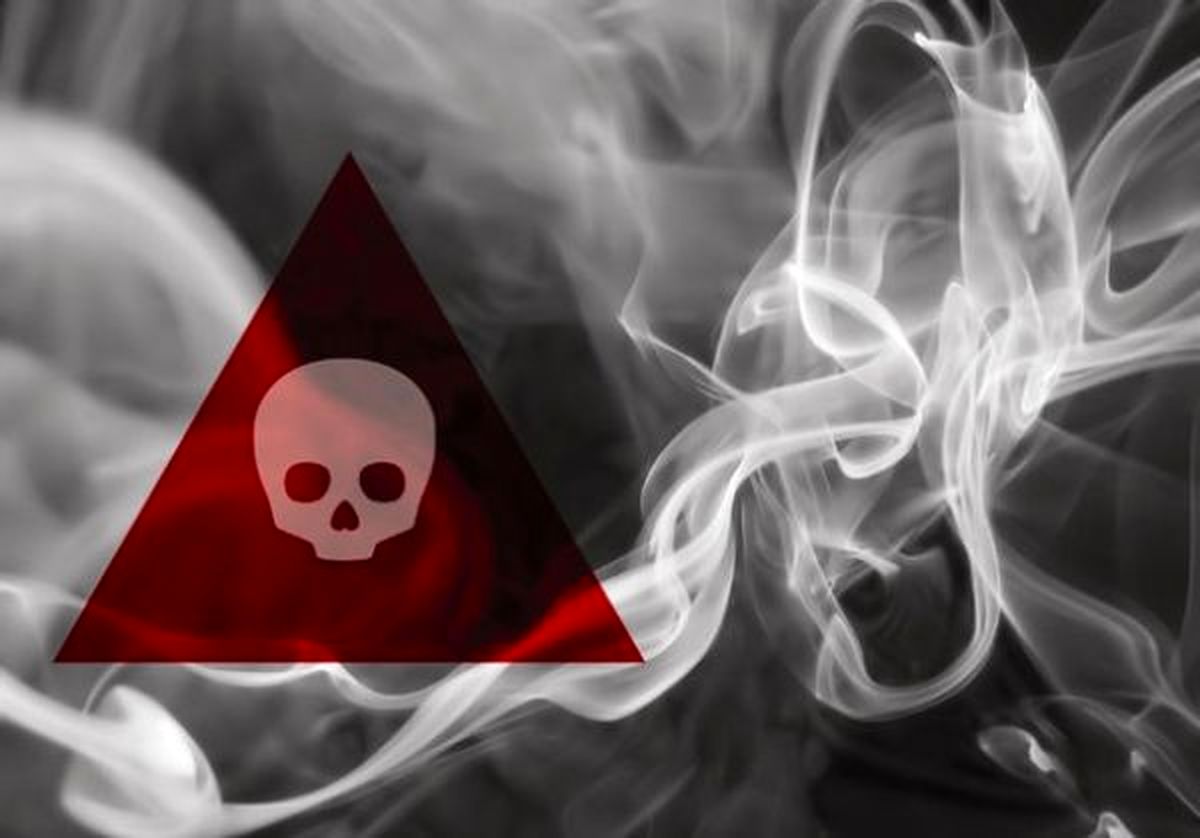 مسمومیت ۱۰ دانش آموز براثر استنشاق گاز در آزمایشگاه