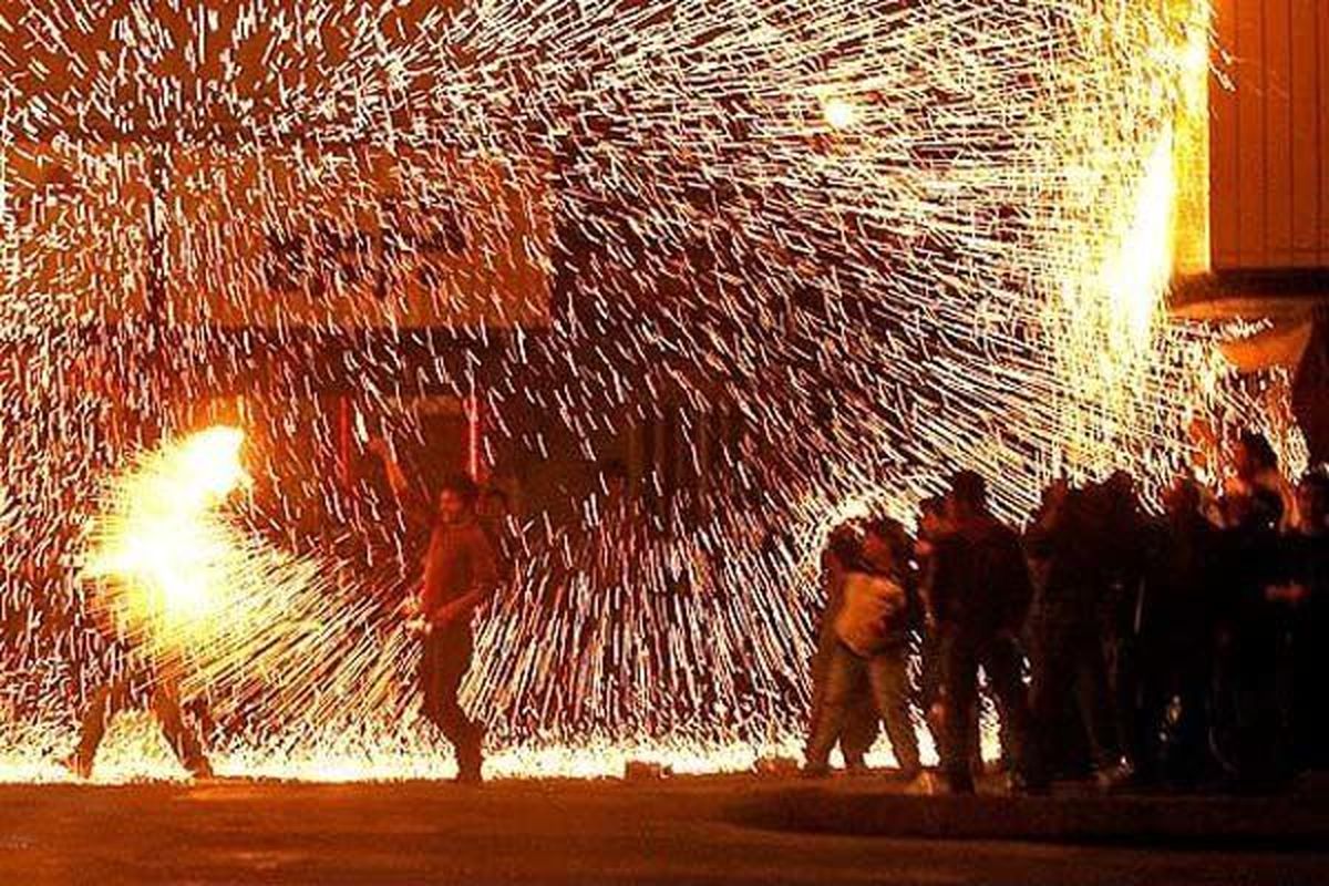 ورود مواد محترقه از چین با المان های ایرانی/ پلمپ گسترده انبارها