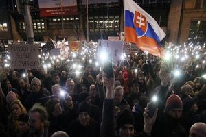 برگزاری تظاهرات گسترده ضددولتی در اسلواکی
