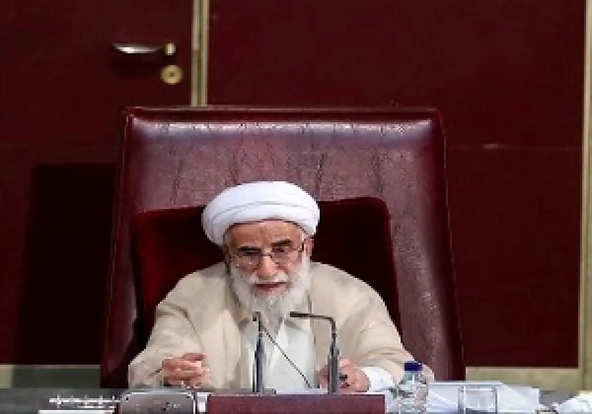 آیت الله جنتی در سمت ریاست مجلس خبرگان ابقا شد