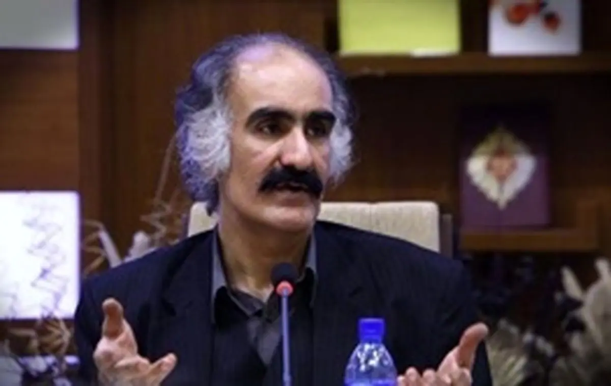 انتقاد یک طنز پرداز از تنگناهای موجود در کشور